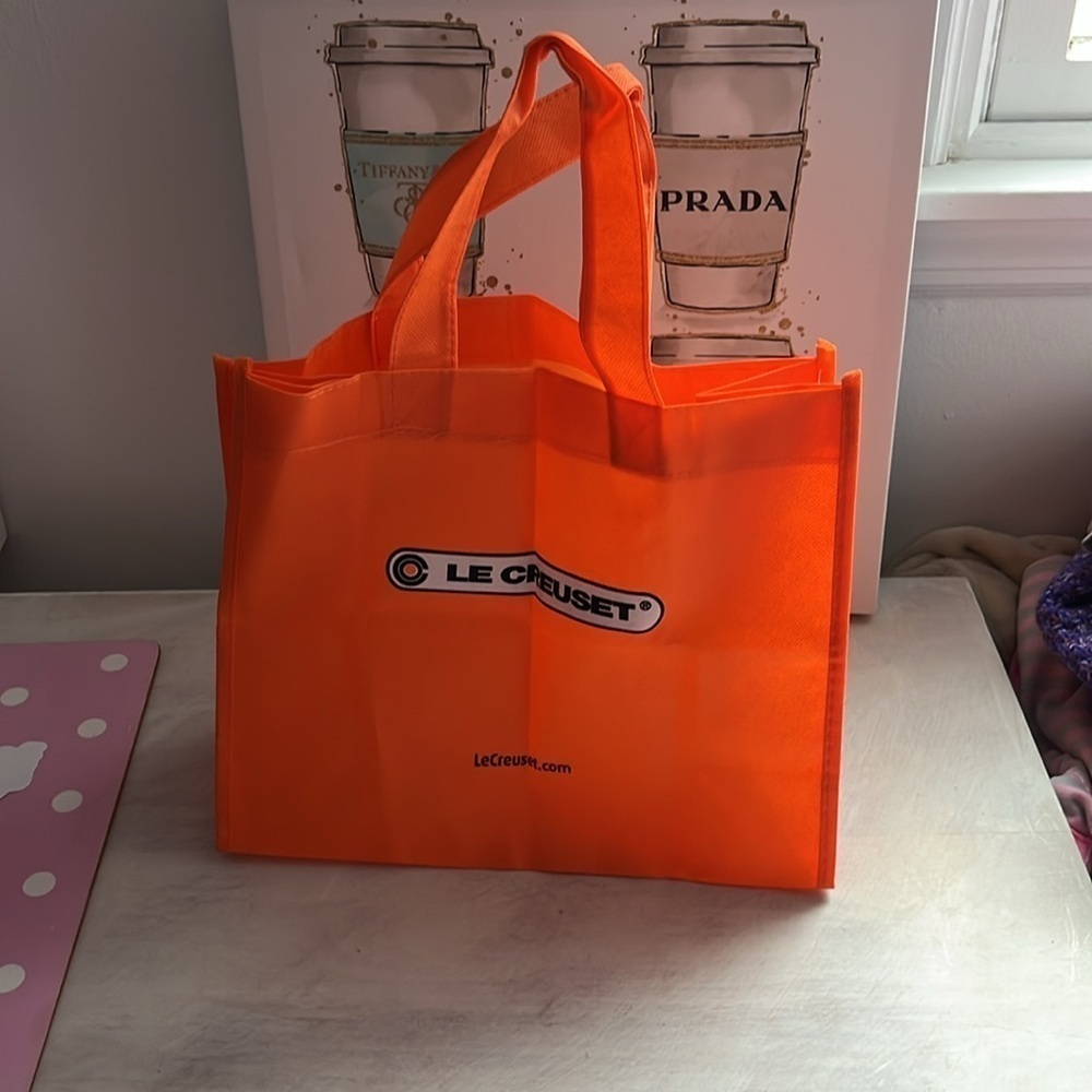 LeCreuset Shopping Bag - Picture 3 of 3